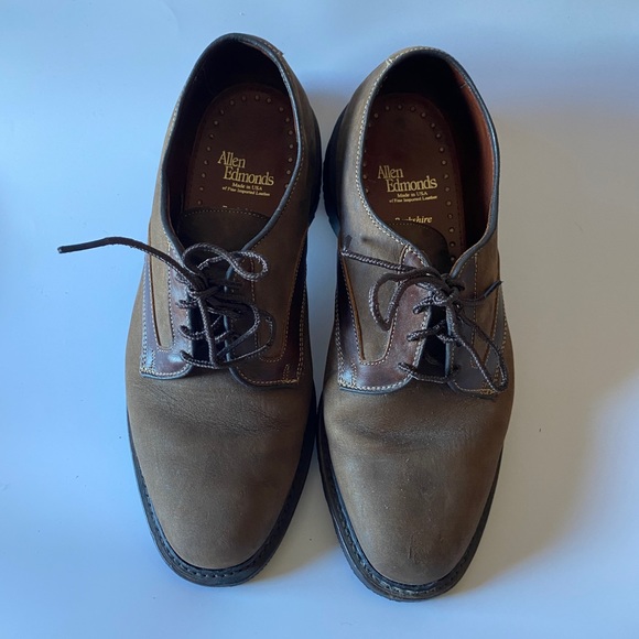 Allen Edmonds casual sleek shoe with leather detail Men’s Size 8 - Picture 2 of 10